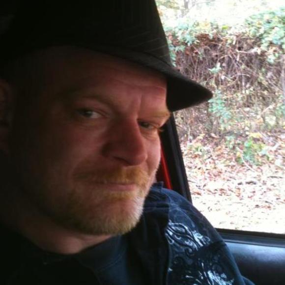 Profile Picture of Johnny Irby (@johnnyirby2) on Poshmark
