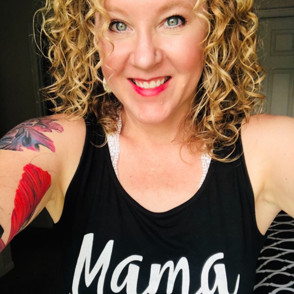 Profile Picture of Trisha Wright (@trishamwright75) on Poshmark