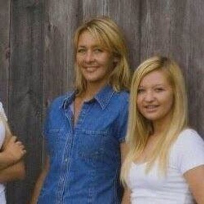Profile Picture of Lori Schumacher (@lorischu3) on Twitter