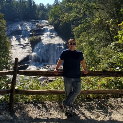 Profile Picture of Jonathan Suttle (@jonsuttle) on Twitter