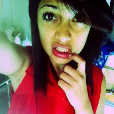 Profile Picture of Alisia Jimenez (@Broo_ImFunSized) on Twitter