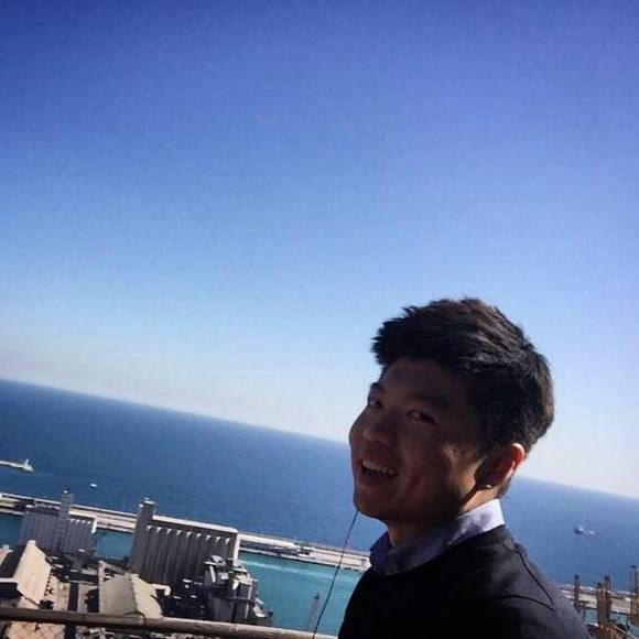 Profile Picture of Cheng cheng Zhu (@470489775) on Poshmark