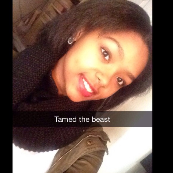 Profile Picture of Ajaee Njoroge (@ajaeetynia) on Poshmark