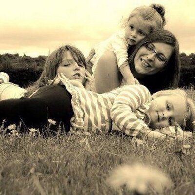 Vicky Bling Woods - Twitter Profile Picture of Vicky Bling Woods (@v_woods27) on Twitter