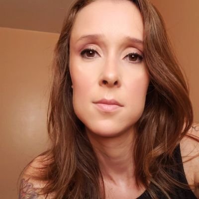 Profile Picture of Astronauta Manda Beijos (@patyfbotelho) on Twitter