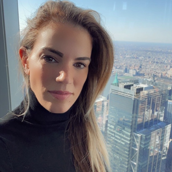 Profile Picture of Zelda Brodowicz (@rachel770) on Poshmark