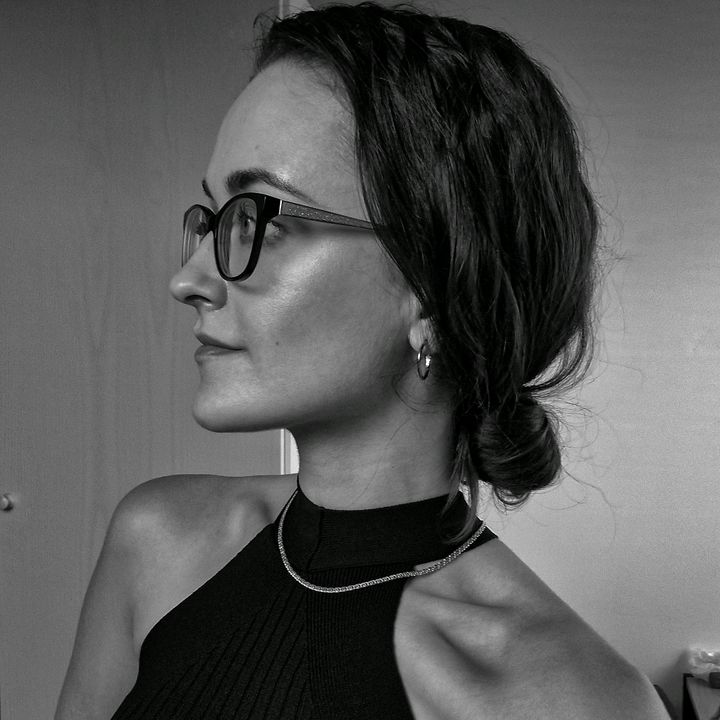 Profile Picture of Laura Marton (@lauramarton) on Tiktok