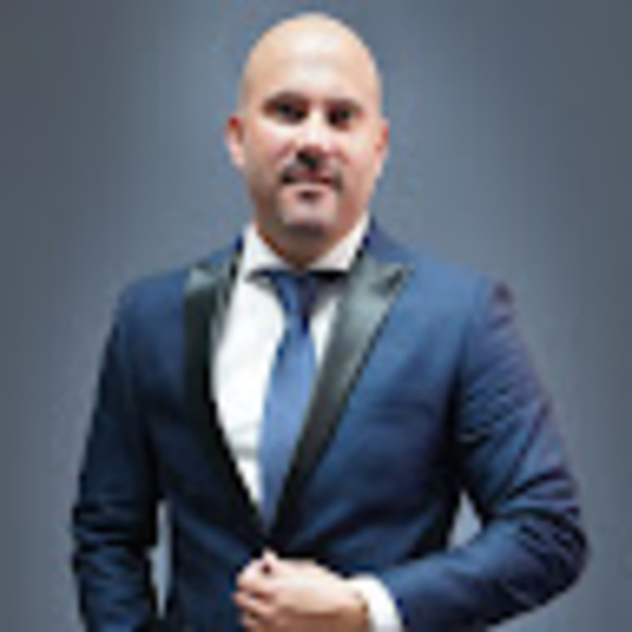 Profile Picture of Pablo jorge Crespo sevilla (@pjcrespos) on Poshmark