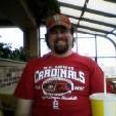 Profile Picture of Jeff Bernhardt (@cardsrule10) on Twitter