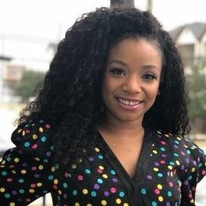 Profile Picture of Brandi Jones (@ELbjones) on Twitter