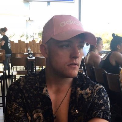 Profile Picture of Daniel (@MannixKnows) on Twitter