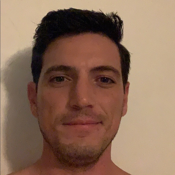 Profile Picture of Carlos Mata (@carlosjmata1) on Poshmark