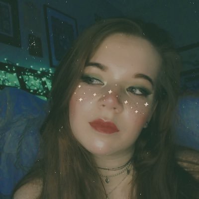 Profile Picture of ♉️ 🐘B E C C A (@annamarieb07) on Twitter