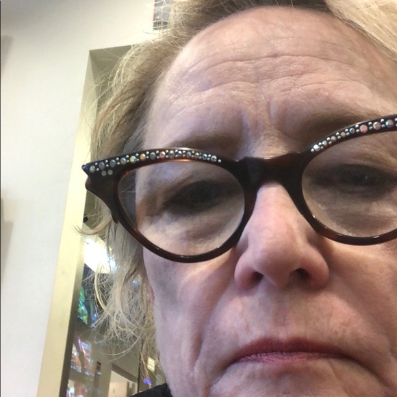 Profile Picture of Laura Calfee (@l_calfee) on Poshmark
