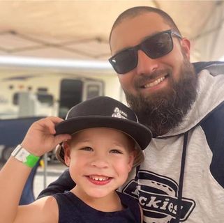 Profile Picture of Sean Casaus (@sean.casaus) on Facebook