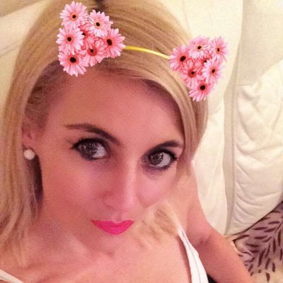 Profile Picture of Karen Brazier (@Kazzieb_xx) on Twitter