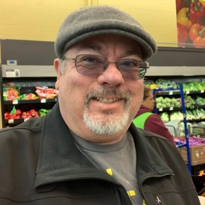 Profile Picture of Phil Casella 🦈 🏒 (@MRpolite01) on Twitter