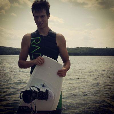 Profile Picture of Alex Brazeau (@Prizteq) on Twitter