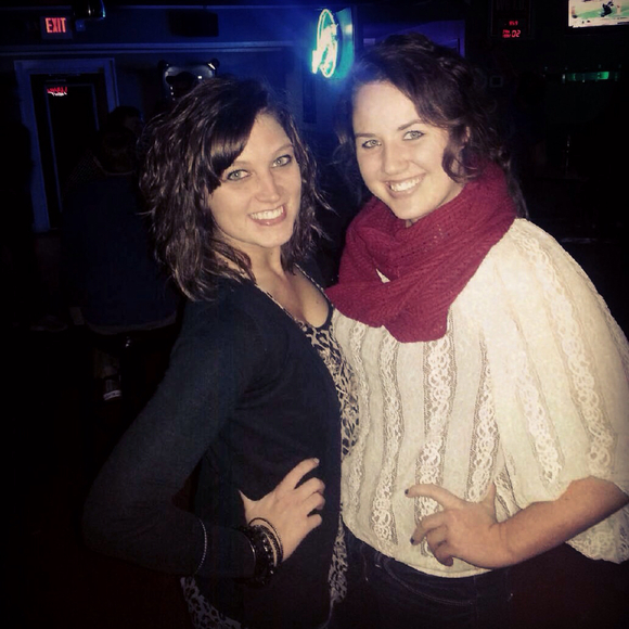 Chantel Leasor - Poshmark Profile Picture of Chantel Leasor (@chantelizabeth) on Poshmark