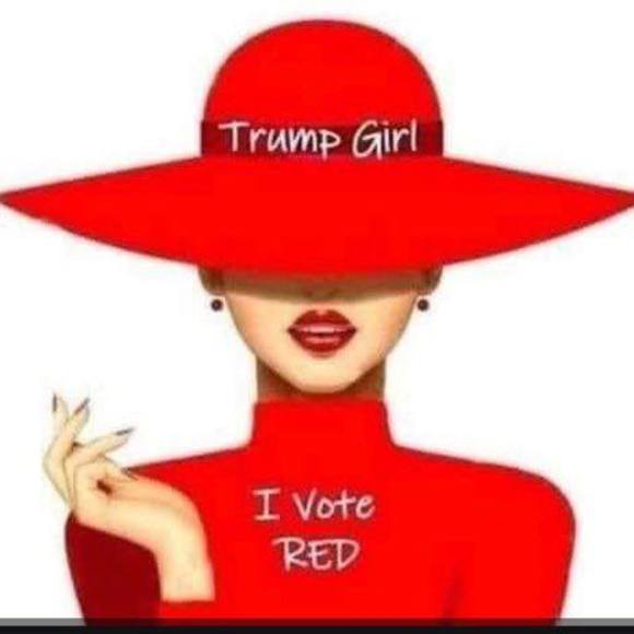 Profile Picture of Trish rehe Muzzillo (@pmuzzillo) on Poshmark