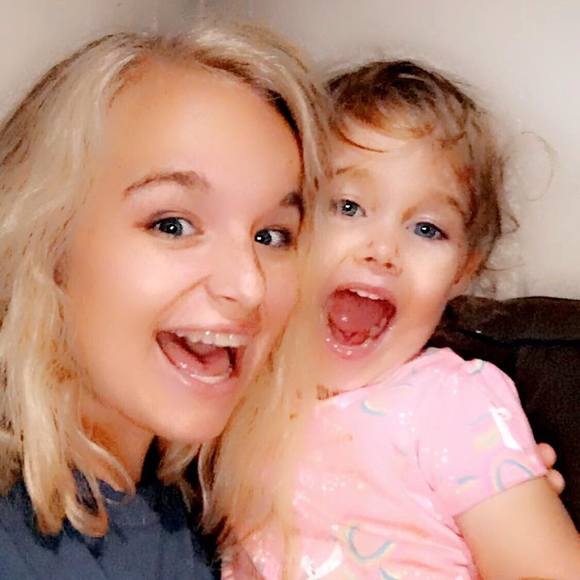 Profile Picture of Pearlruth Moody (@pearlruthmoody) on Poshmark