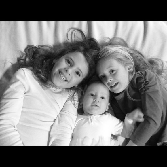 Profile Picture of Christina Revere (@mc2brev) on Poshmark