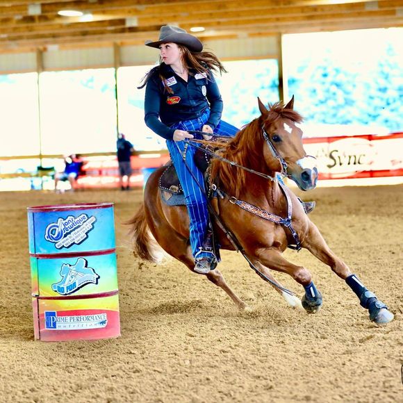 Paige Storlie - Poshmark Profile Picture of Paige Storlie (@stopai16) on Poshmark