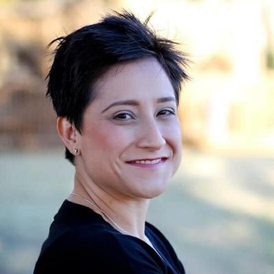 Profile Picture of Julie Dominguez (@JulieDo98787041) on Twitter