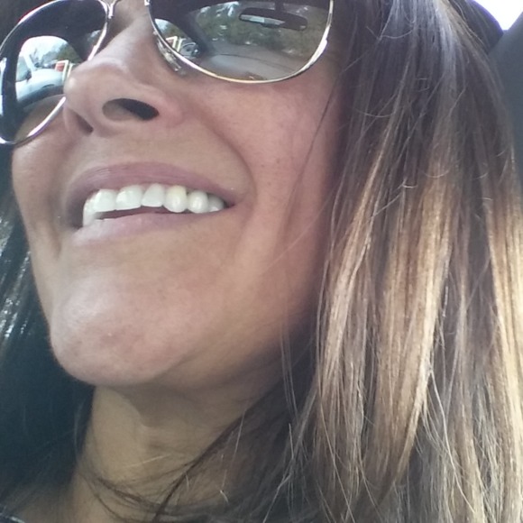 Profile Picture of Sheri Mccarthy (@sherimccarthy09) on Poshmark