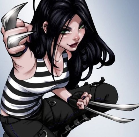 Profile Picture of Alice Fernandez (@jessf985) on Poshmark