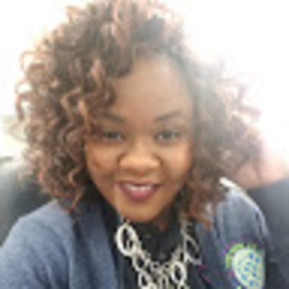 Profile Picture of Candace Duncan (@cduncan0617) on Poshmark