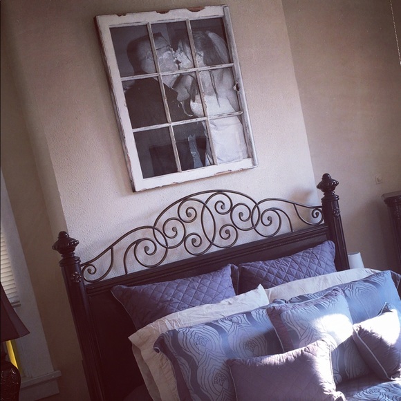 Profile Picture of Valerie Eriole (@clouds63) on Poshmark