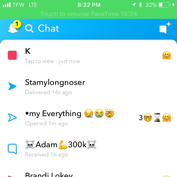 Profile Picture of Hayden Davis (@shhsjsjsj) on Poshmark