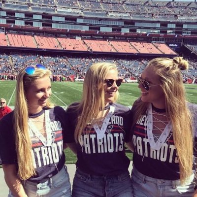 Profile Picture of Katie Sullivan Davis (@DaviskKatie) on Twitter