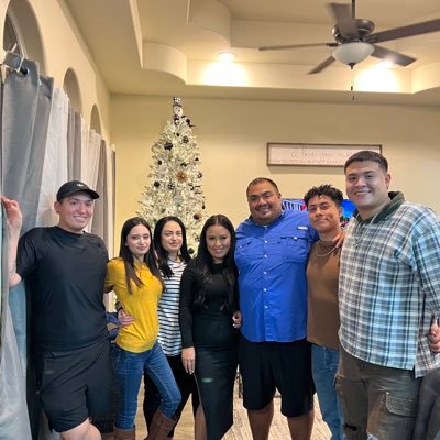 Profile Picture of Jesse Rodriguez (@Coachjesrodz) on Twitter