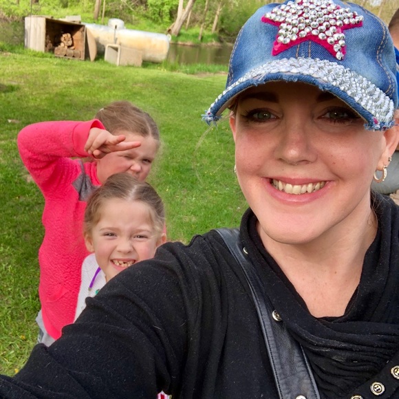 Profile Picture of Kristina Caira (@kristinacaira) on Poshmark