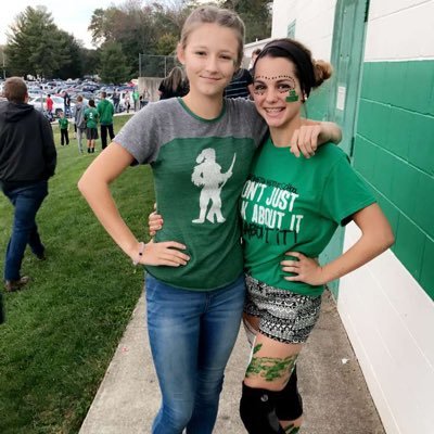Profile Picture of Carly Dyer (@dyer_713) on Twitter