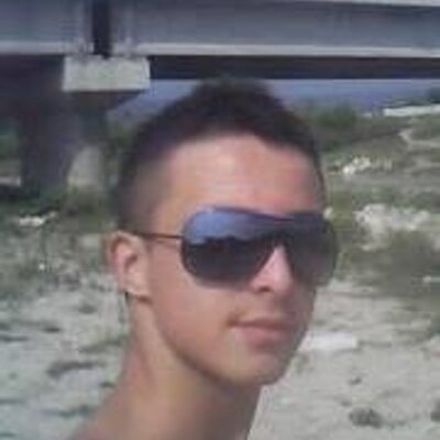 Profile Picture of Isaac Cabañas (@McViveros) on Twitter