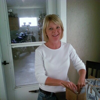 Profile Picture of Mary Hook Toussaint (@HookToussaint) on Twitter