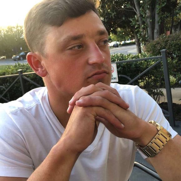 Profile Picture of Patrick Newcomb (@patgolf1995) on Poshmark
