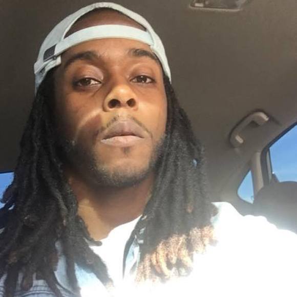 Steve Mckeel - Poshmark Profile Picture of Steve Mckeel (@02steve02) on Poshmark