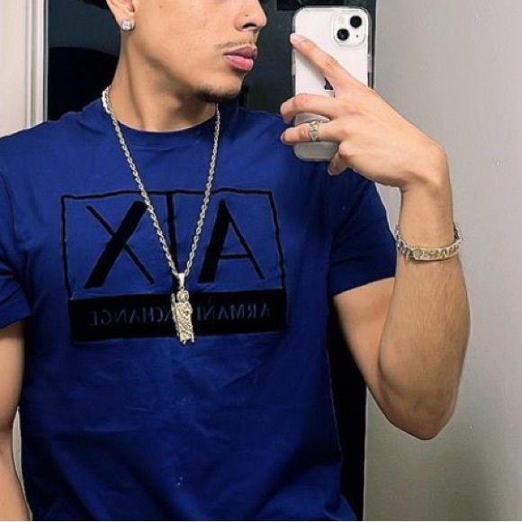 Profile Picture of Kevin Macías (@cjesusguerr) on Poshmark