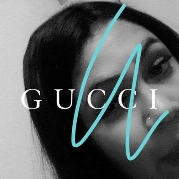 Profile Picture of Cheyenne Proctor-hood (@proctorc996) on Poshmark