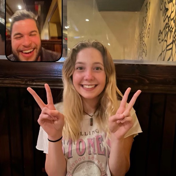 Profile Picture of Sarah Weinel (@sarahweinel) on Poshmark