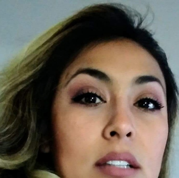 Profile Picture of Ruby Torres (@ruby_rodr1guez) on Poshmark