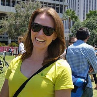 Profile Picture of Julia Salinas (@Julia-Salinas) on Facebook