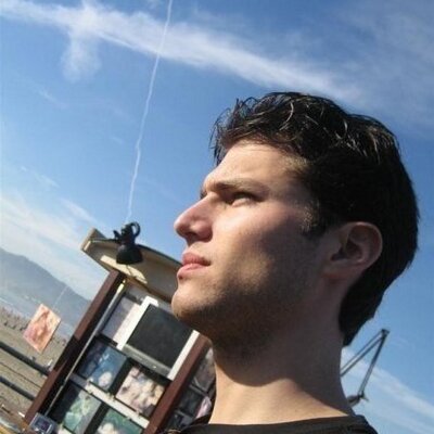 Profile Picture of Jason Schlesinger (@jschles) on Twitter