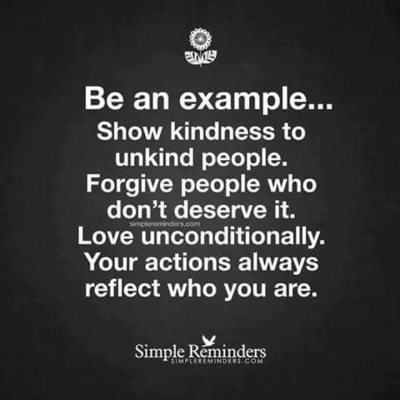 Profile Picture of Mikki Snow-king (@hebugsk39) on Poshmark