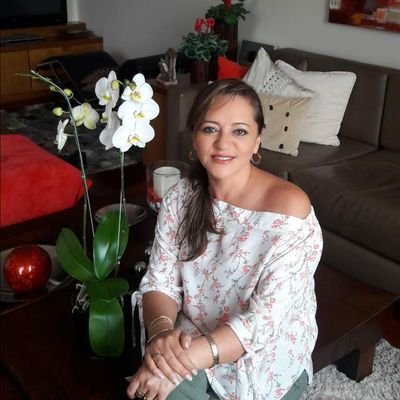 Profile Picture of ANGELA BARON (@ANGELABARON2) on Twitter