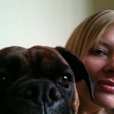 Profile Picture of Sarah Faulkner (@SarahAM1979) on Twitter